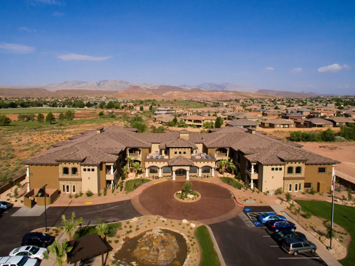 https://www.jaybirdseniorliving37.net/wp-content/uploads/2025/09/SunbrookGallery11.webp