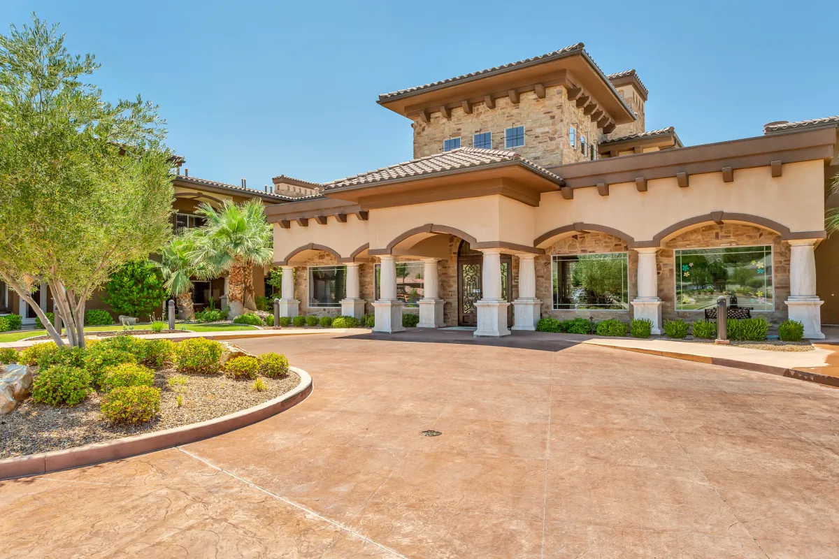 https://www.jaybirdseniorliving37.net/wp-content/uploads/2025/09/Z1A0891.webp